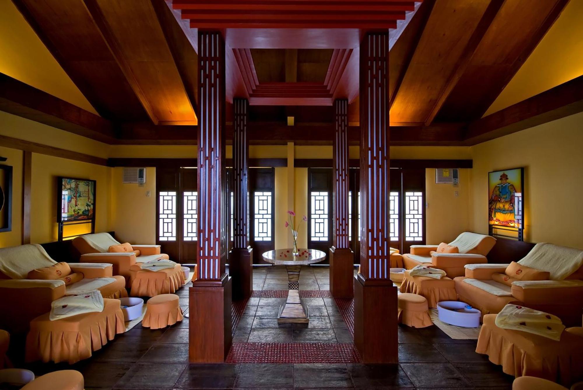 Henann Regency Resort And Spa Balabag  Eksteriør bilde